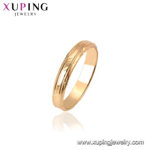 15451 Xuping 18k enchapada en oro con los últimos diseños de anillo de moda sin piedra para mujer